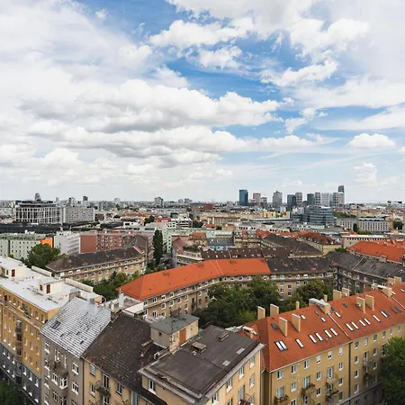 Design & Panoramic View - Ba Appartamento Bratislava